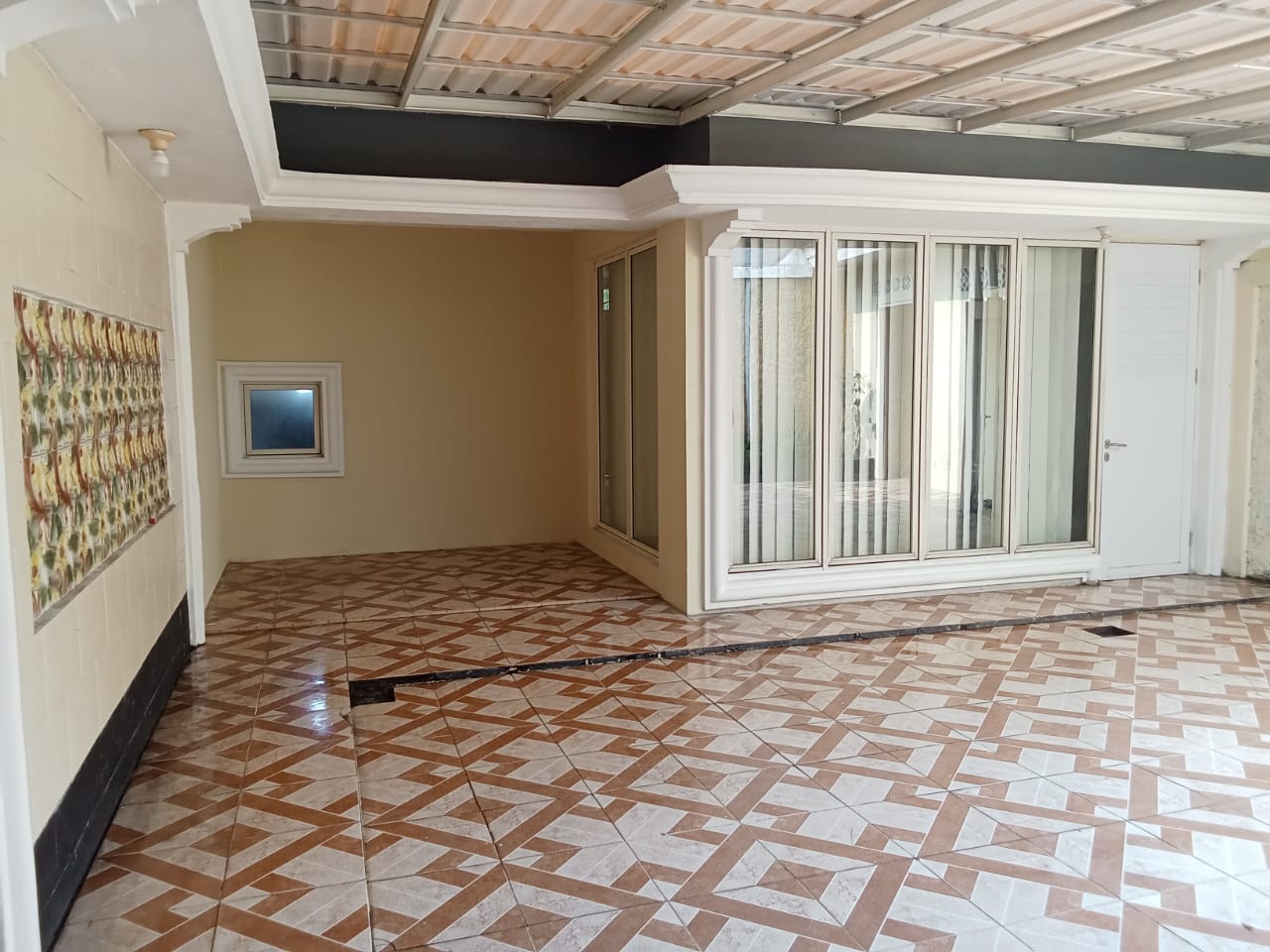 Disewakan Rumah di Cluster Oakwood Lippo Cikarang